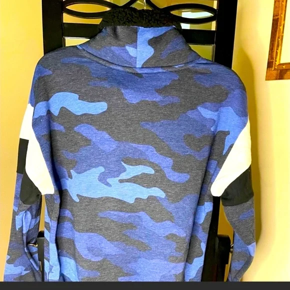 Pink shirt  for women, sweatshirt, top - Picture 7 of 8